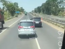 Viral Aksi Penghadangan Mobil di Ruas Tol Muktiharjo Semarang