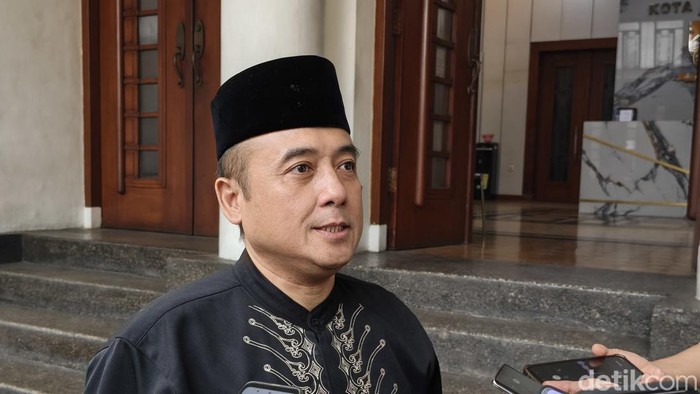 Wakil Wali Kota Bandung Erwin