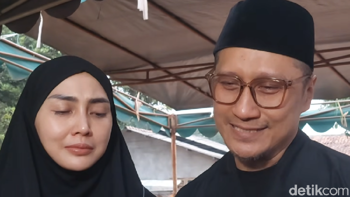 Arie Untung dan Fenita Arie