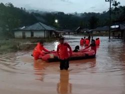 145 Orang Mengungsi Akibat Banjir di Tapteng