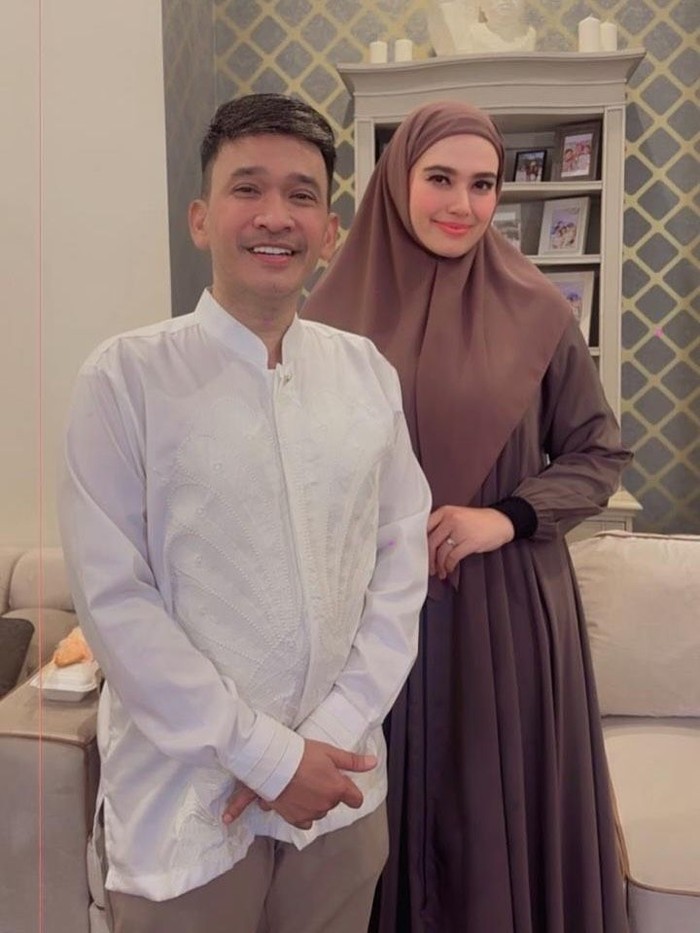 Catherine Wilson dan Ruben Onsu dalam Instagram miliknya.
