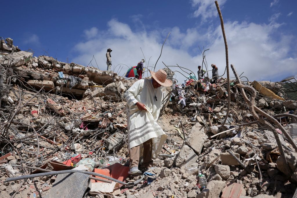 Korban tewas akibat gempa bumi dahsyat yang melanda Venezuela pada Juni lalu bertambah menjadi 5.069 jiwa. Selain itu, lebih dari 21.000 orang lainnya masih berada di pengungsian, Sabtu (18/7/2026). (REUTERS/Gaby Oraa) Korban tewas akibat gempa bumi dahsyat yang melanda Venezuela pada Juni lalu bertambah menjadi 5.069 jiwa. Selain itu, lebih dari 21.000 orang lainnya masih berada di pengungsian, Sabtu (18/7/2026). (REUTERS/Gaby Oraa)
