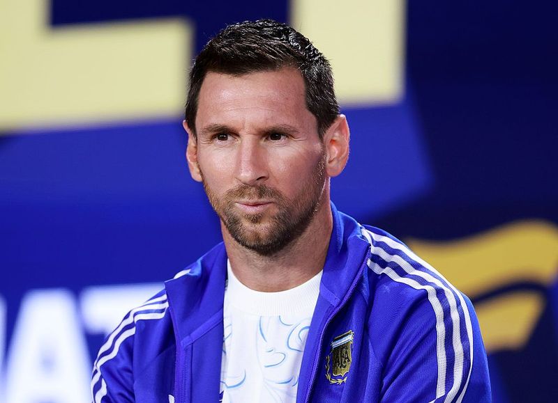 Lionel Messi NEW YORK, NEW YORK - JULY 17: Lionel Messi #10 of Argentina looks on during a press conference ahead of the FIFA World Cup 2026 Final at Fanatics Fest at Javits Center on July 17, 2026 in New York, New York. (Photo by Elsa/Getty Images)
