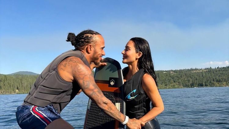 Loverbirds! Lewis Hamilton Resmikan Pacaran dengan Kim Kardashian