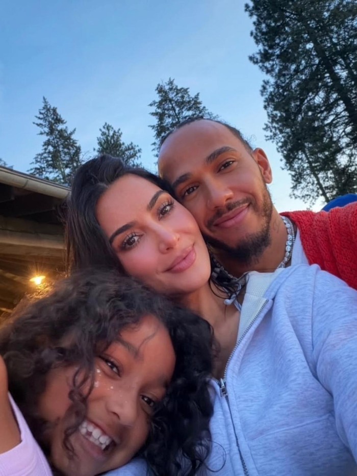 Loverbirds! Lewis Hamilton Resmikan Pacaran dengan Kim Kardashian