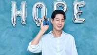 Gaya Jo In Sung Pakai 'Celana Lakban' Mirip Park Bo Gum, Auto Bikin Salfok
