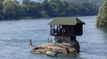 Ribuan Peserta Arungi Sungai Drina dalam Festival Tahunan di Serbia
