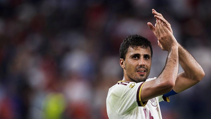 AT&T STADIUM, ARLINGTON, TEXAS, UNITED STATES - 2026/07/14: Rodri of Spain celebrates the victory at the end of the FIFA World Cup 2026 semi final football match between France and Spain. Spain won 2-0 over France. (Photo by Nicol Campo/LightRocket via Getty Images)
