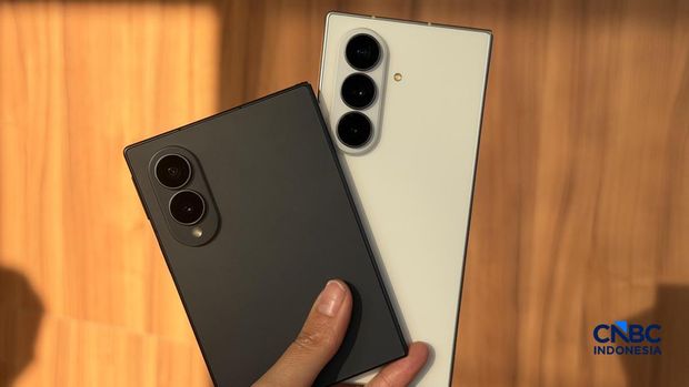 Samsung Galaxy Z Fold8 dan Z Fold8 Ultra Samsung Galaxy Z Fold8 dan Z Fold8 Ultra