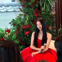 Cantiknya Suzy Pamer Rambut Indah Saat Jadi Bintang Iklan Sampo