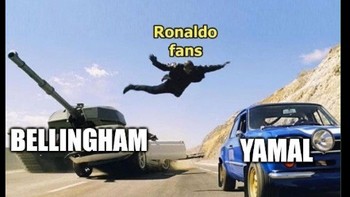 Fans Ronaldo saat ini. Setelah mendukung Bellingham, sekarang pindah ke Yamal. Foto: X.com