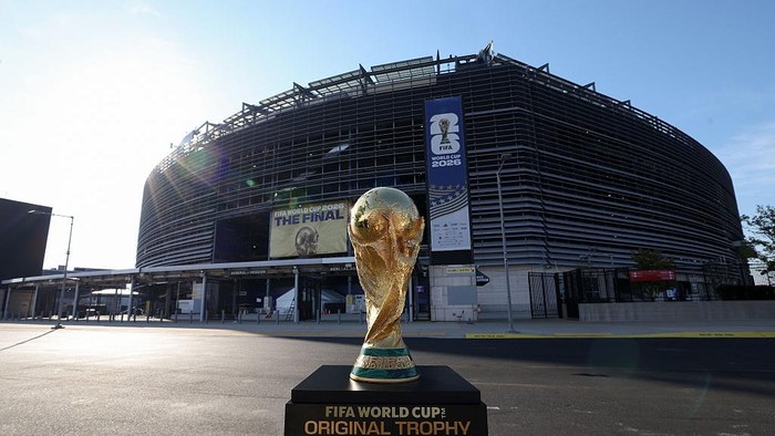 EAST RUTHERFORD, NJ - JULY 15: The FIFA World Cup Trophy is displayed at New York/New Jersey Stadium ahead of the FIFA World Cup Final on July 15, 2026 in East Rutherford, New Jersey. (Photo by Jordan Bank - FIFA/FIFA via Getty Images)