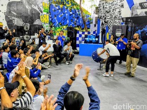 Persiapan 4 Kompetisi, Adam Alis Minta Dukungan Penuh Bobotoh
