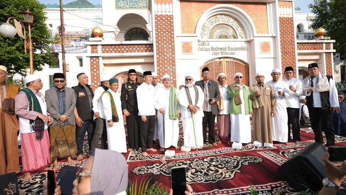 Aksi penolakan LGBT saat CFD di Palembang.