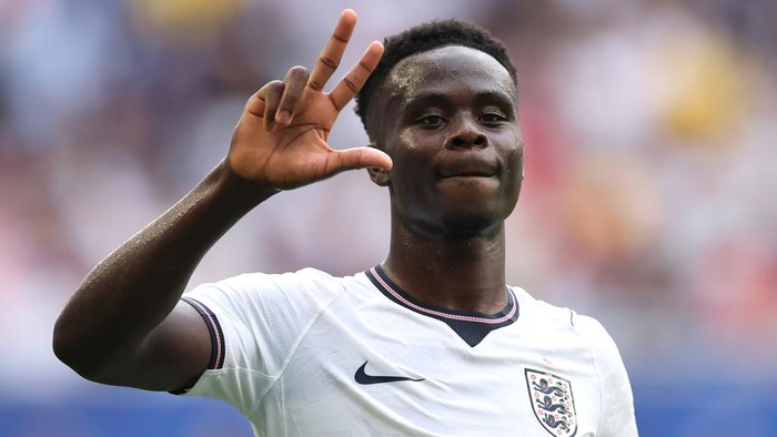 MIAMI GARDENS, FLORIDA - JULY 18: Bukayo Saka #7 of England celebrates after scoring his teams fifth and hat trick goal during the FIFA World Cup 2026 Bronze Final between France and England at Miami Stadium on July 18, 2026 in Miami Gardens, Florida. (Photo by Luke Hales/Getty Images)