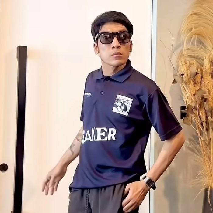 Desta Mahendra