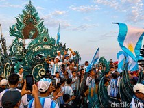 Euforia Fans Argentina Sambut Final Piala Dunia 2026 di Dermaga Pamekasan