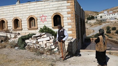 Grafiti Bintang Daud Muncul di Masjid Tepi Barat, Warga Palestina Klaim Dilakukan Pemukim Israel