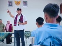Wamensos Yakinkan Setiap Siswa Sekolah Rakyat Berharga dan Punya Potensi
