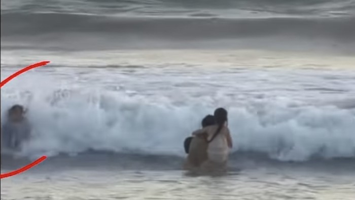 anak mesiya siregar nyaris tenggelam
