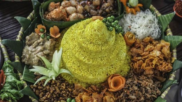 Nasi tumpeng Nasi tumpeng