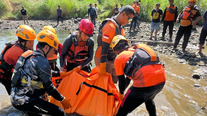 Pemancing tenggelam di Ponorogo ditemukan.