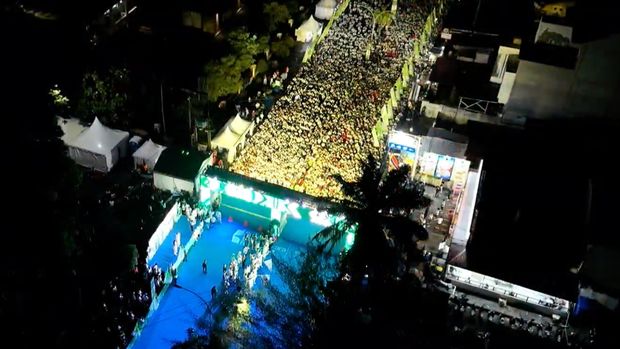 Penampakan puluhan ribu pelari di Riau Bhayangkara Run 2026, Minggu (19/7/2026).