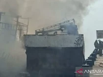 3 Kapal di Muara Angke Terbakar, Polisi Selidiki Penyebabnya