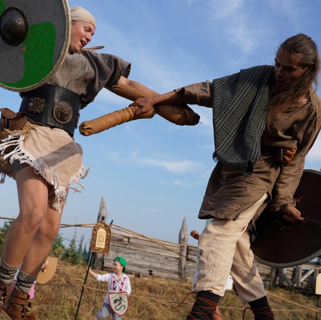 Serasa di Zaman Romawi, Festival Getodava Tampilkan Aksi Prajurit dan Gladiator