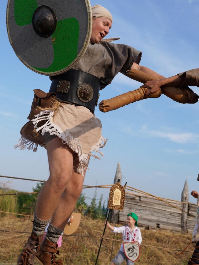 Serasa di Zaman Romawi, Festival Getodava Tampilkan Aksi Prajurit dan Gladiator