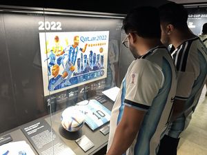 Surga Pecinta Sepak Bola, New York Pajang Memorabilia Piala Dunia dari 1930 hingga 2022