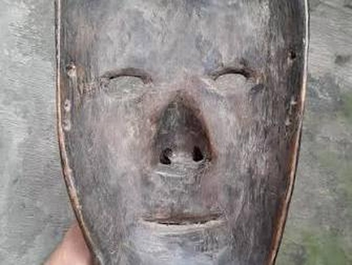 Mengenal Topeng Loncek, Warisan Leluhur Dayak Kanayatn dari Kubu Raya