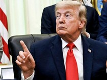 Trump Raup Rp 17,9 Triliun dari Kripto dalam Setahun, Termasuk dari Koin Meme