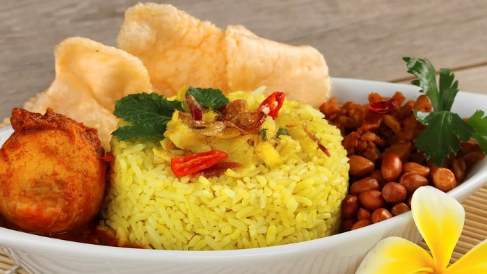 10 Hidangan Nasi Terenak di Indonesia