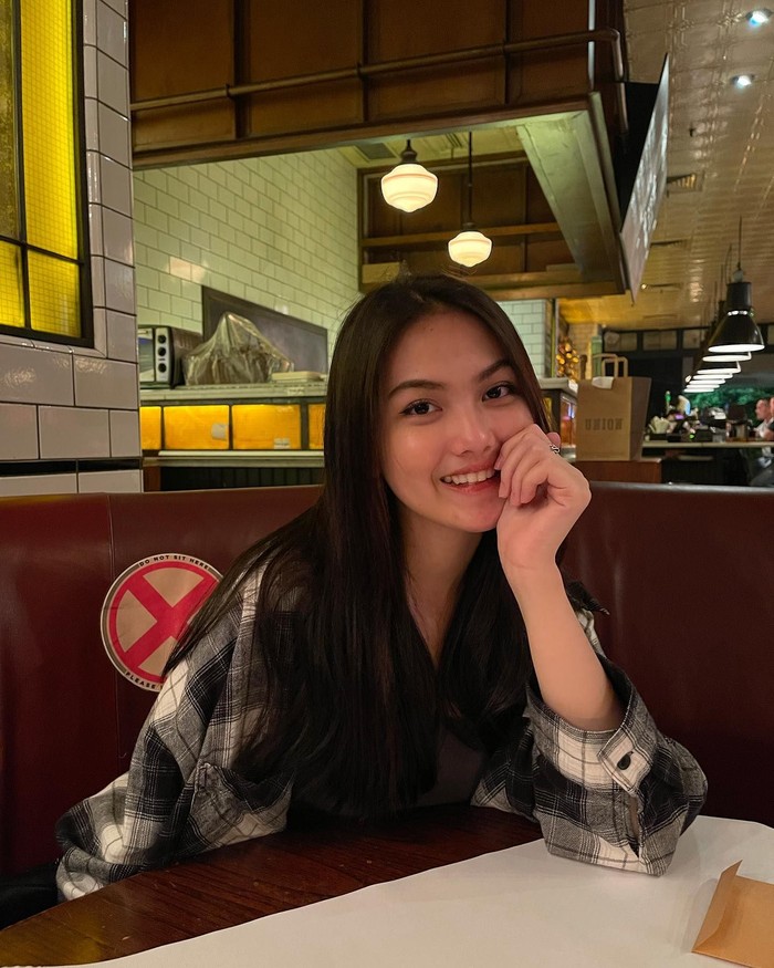 Aisyah Aqilah, Kekasih Refal Hady yang Suka Nongkrong di Kafe