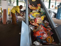 Bogor Optimalkan Pengolahan Sampah Plastik Demi Kurangi Beban TPA