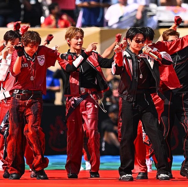 BTS Guncang Final Piala Dunia 2026, Outfit Merahnya Punya Makna Tersembunyi