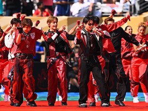BTS Guncang Final Piala Dunia 2026, Outfit Merahnya Punya Makna Tersembunyi