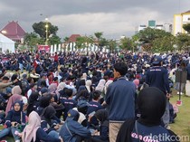 Pesan Bupati Fawait Saat Lepas 3.000 Mahasiswa KKN Kolaboratif di Jember