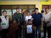 Subandi Sidak RTLH dan Salurkan Bantuan Alat Kesehatan untuk Warga