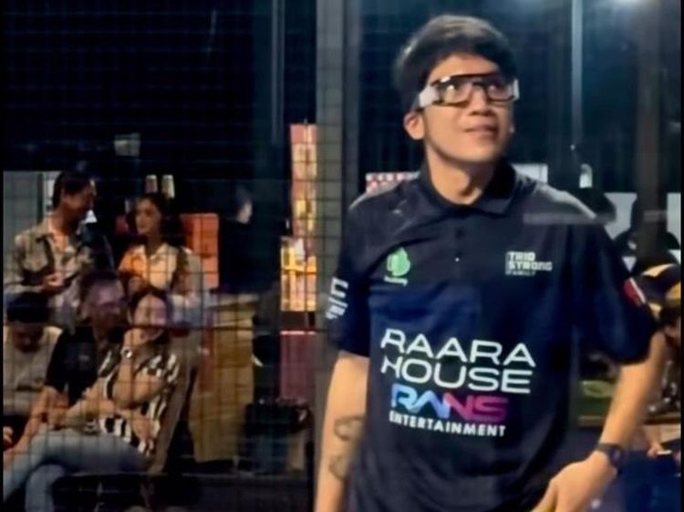 Desta Gak Kapok Main Padel Usai Mata Dioperasi gegara Kegebok Bola
