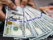 Rupiah Ditekan Dolar AS Usai Perry Warjiyo Mundur dari Gubernur BI