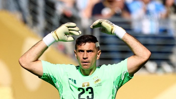 Soccer Football - FIFA World Cup 2026 - Final - Spain v Argentina - New York/New Jersey Stadium, East Rutherford, New Jersey, U.S. - July 19, 2026 Argentinas Emiliano Martinez reacts REUTERS/Kai Pfaffenbach