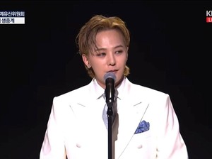 Gaya G-Dragon Pidato Jadi Duta UNESCO, Dari Ikon Fashion ke Diplomasi Budaya