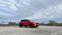 Geely Coolray Meluncur di RI, Mobil Bensin Bernuansa Balap