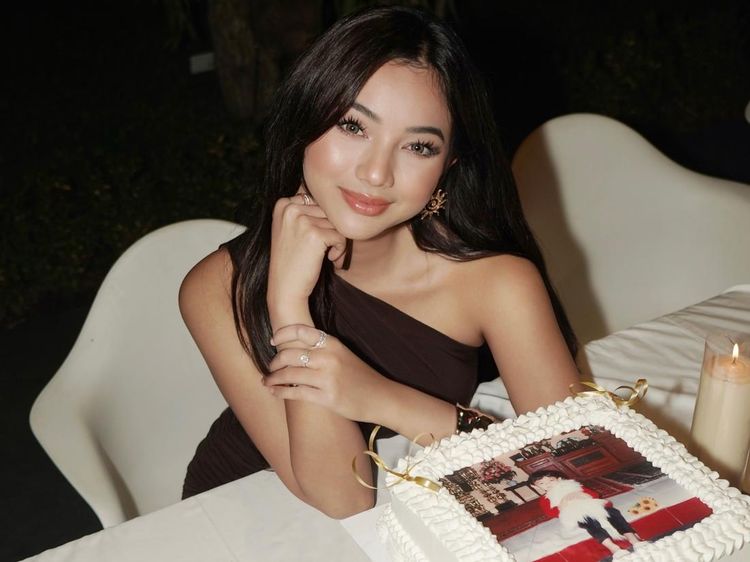 Glenca Chysara Ultah ke-31, Dapat Kado Panci dari Suami