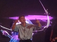 Aksi Enerjik DJ Herjunot Ali Pimpin Party di Soundrenaline 2026