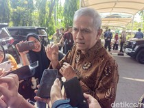 Bos LPS Klaim Masyarakat Tidak Lagi Makan Tabungan