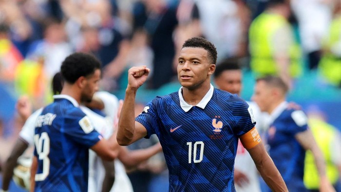 Soccer Football - FIFA World Cup 2026 - Bronze Final - France v England - Miami Stadium, Miami Gardens, Florida, U.S. - July 18, 2026 Frances Kylian Mbappe reacts after the match IMAGN IMAGES via Reuters/Sam Navarro