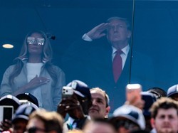 Melania Trump Muncul di Final Piala Dunia 2026, Disebut 'Melania Palsu'
